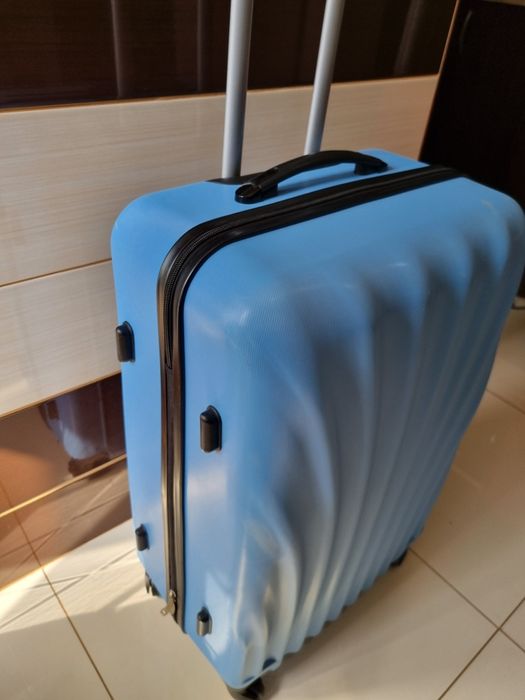 Troler voiaj cu patru roti 73/48/30 culoare bleo