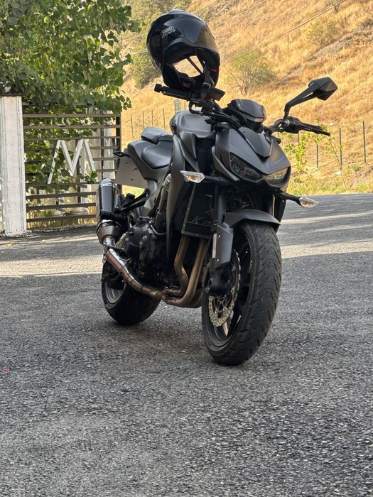 Продам Kawasaki Z1000