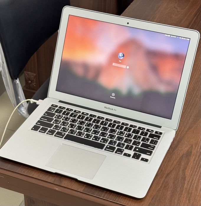 Apple Mackbook 13 2014