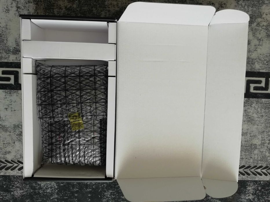 GTX 1660 6GB — новая, полный комплект