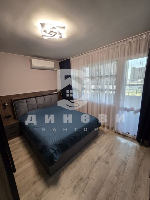 Продава четиристаен до болница Тракия