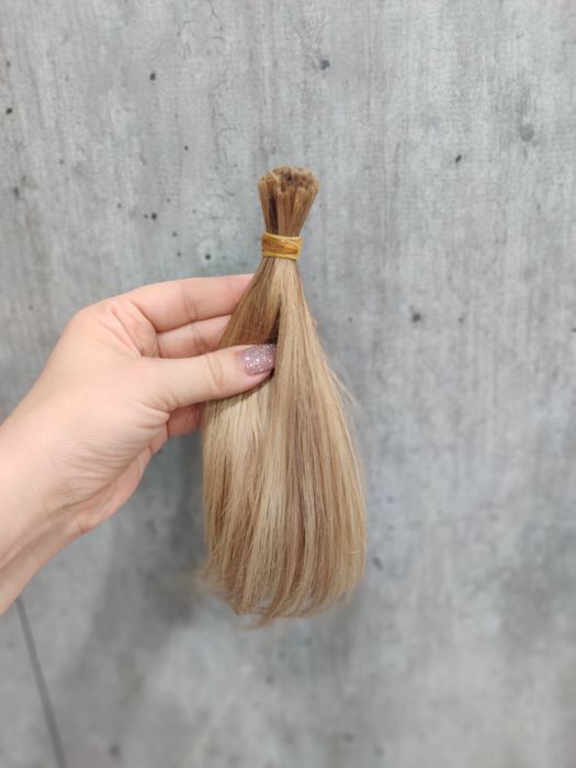 Продам натуральные волосы для наращивания