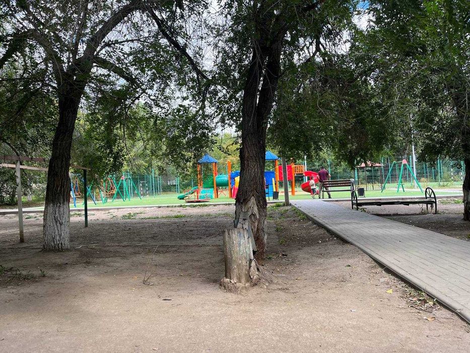 Продаётся 2х, в хорошем районе, 6 мкр, Панельный дом