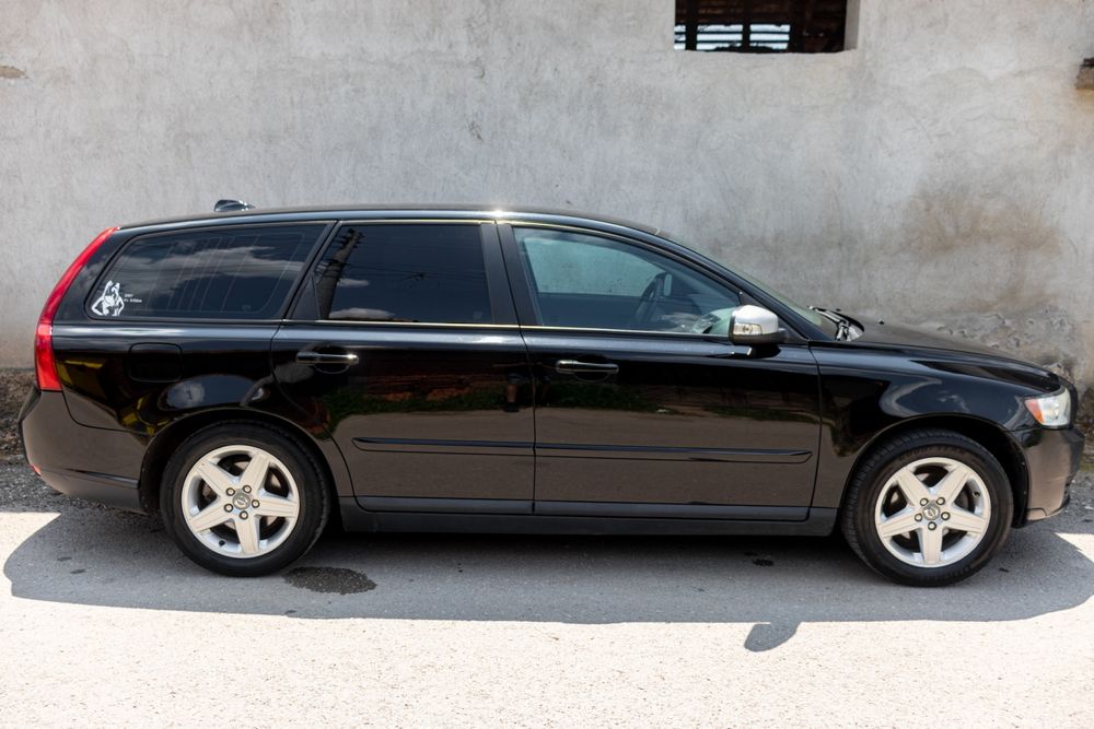 Volvo v50 1.6d 2008 на части