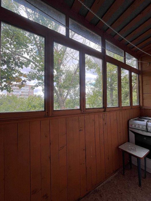 Продаётся 2х, в хорошем районе, 6 мкр, Панельный дом