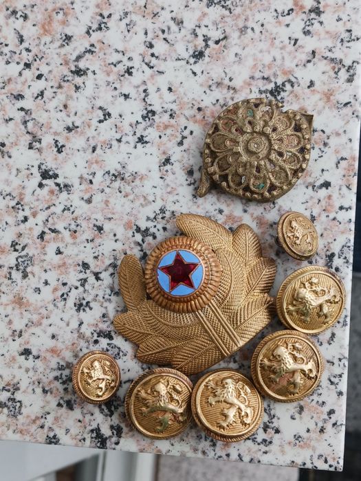 Ордени и медали в отлично състояние