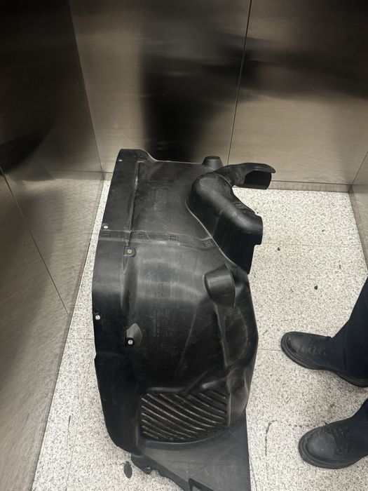 Подкрылок W463 G63