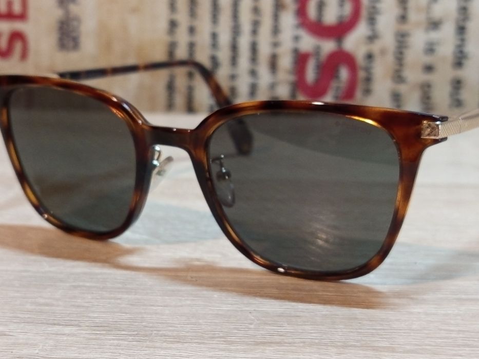 Слънчеви очила "Polaroid"