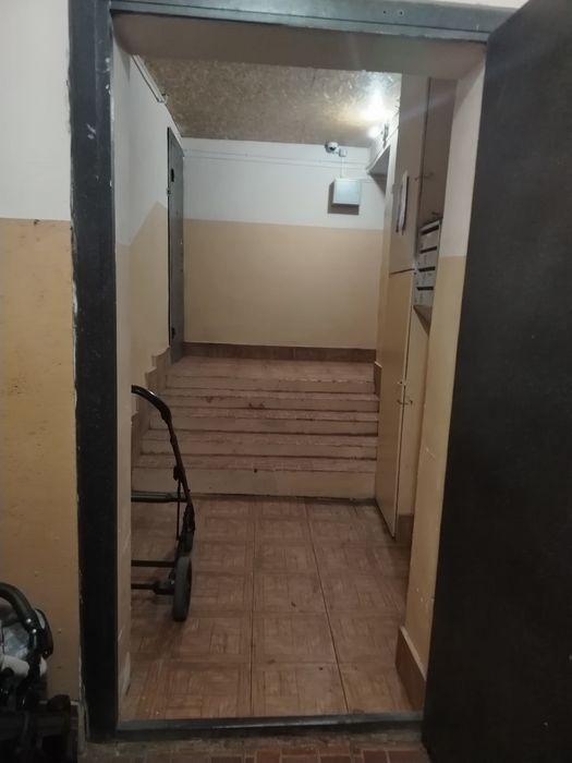 Продам 3 комнатную, район Евразия