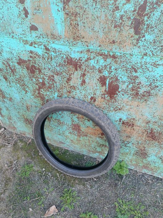 Мотошина бу 2.50х17