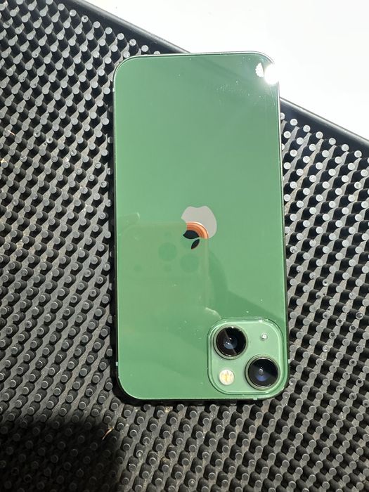 iphone 13 —————-