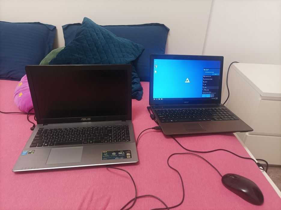 Laptop 2 bucăți i5 și i7
