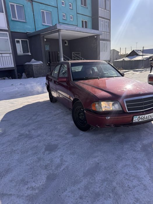 Продам mercedes c180