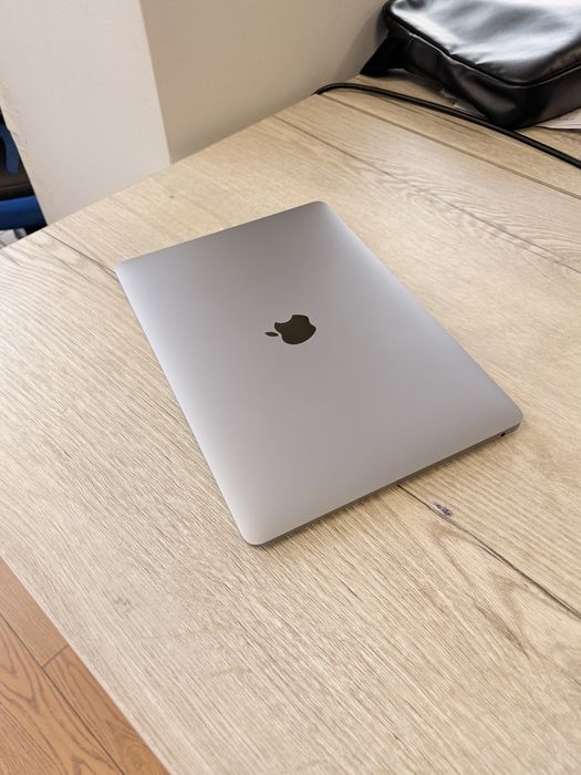 Macbook Air m1 со всеми комплектуищими