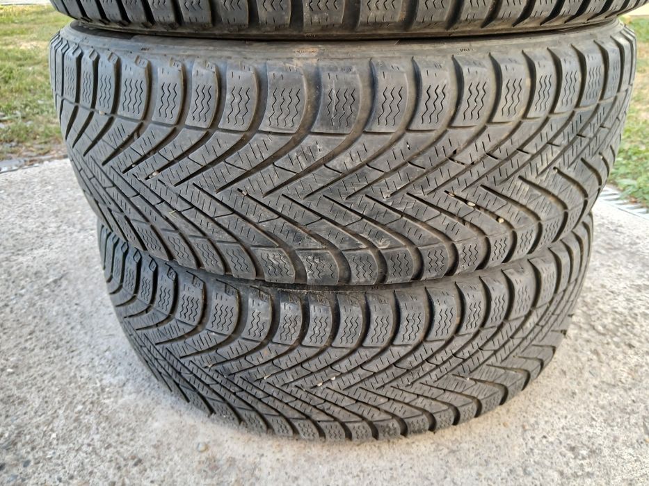 Cauciucuri iarna 185/60/16
