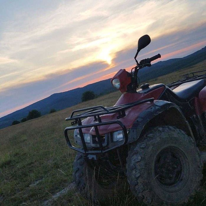 Vând atv loncin de 300cc