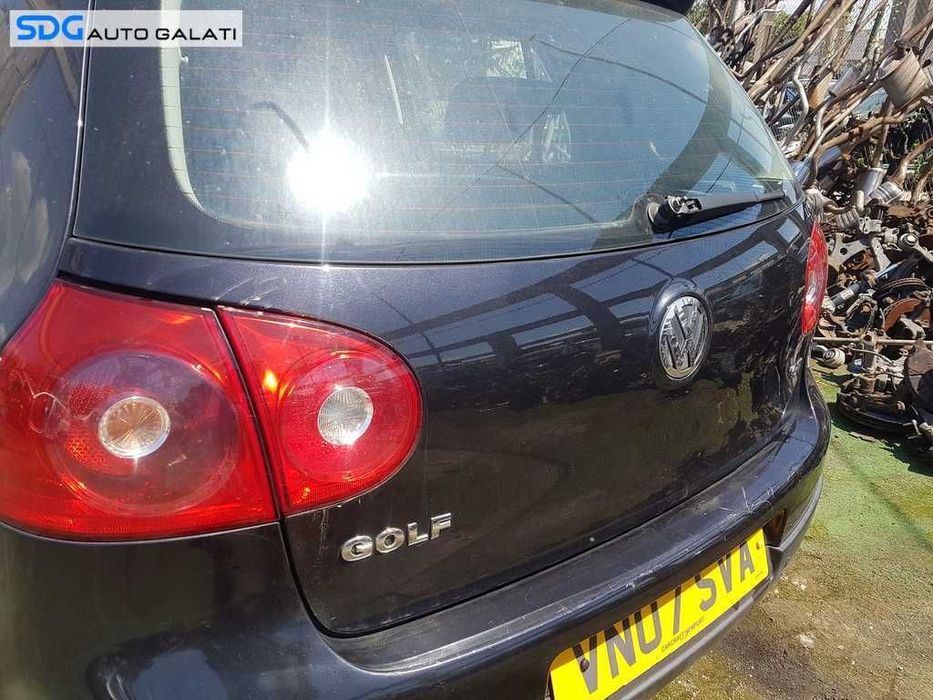 Hayon Haion Portbagaj cu Luneta Geam Sticla VW Golf 5 Hatchback 2004 - 2008 Cod Culoare LC9Z