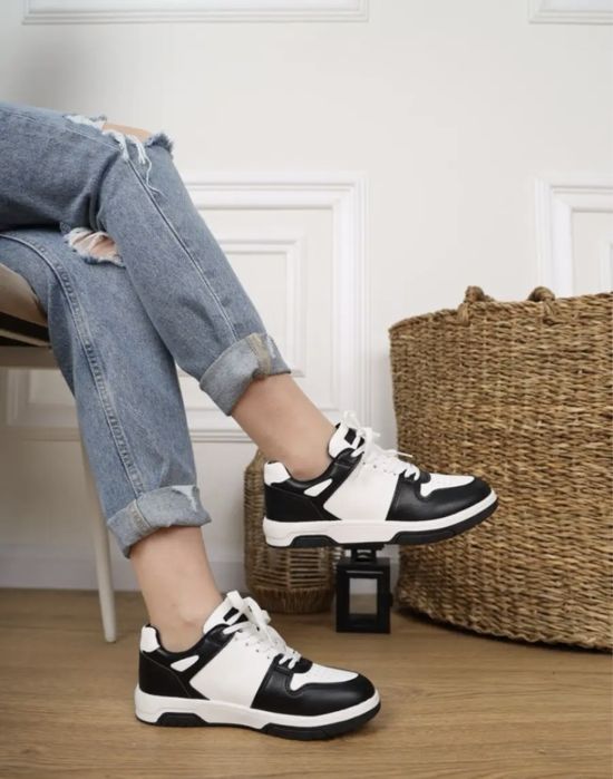 Кроссовки 36 размер новые