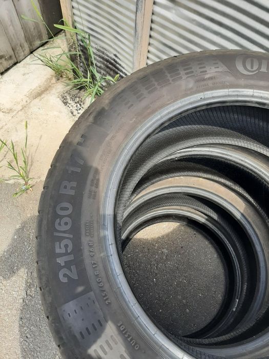Vând 4 cauciucuri