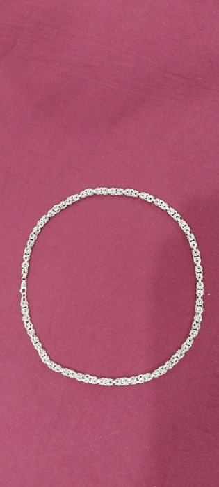 Продам  цепь. Серебряную   50 гр 925 пробы