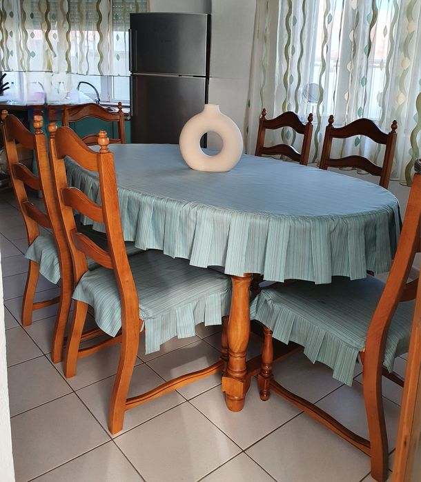 Set 6 scaune dining din lemn masiv - Mobexpert