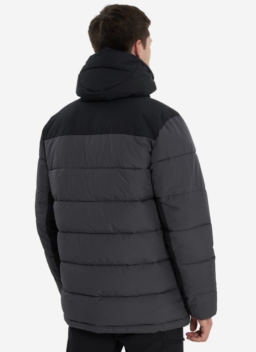 Продам пуховик Outventure