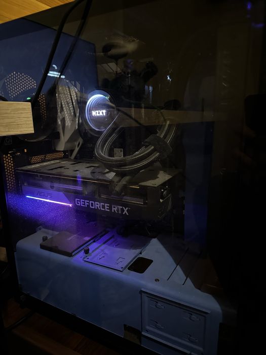 Геймърски компютър 3060ti, i7 8700K, 32gb ram