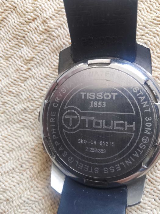 Продам часы Tissot