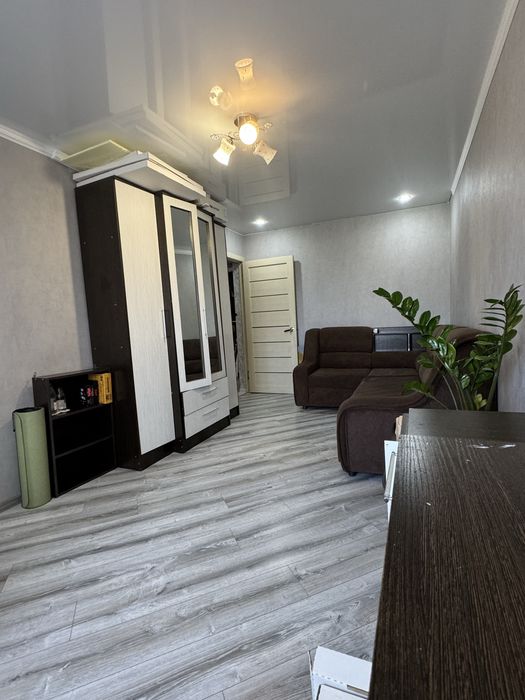 Продам 4х комн квартиру 92 кв