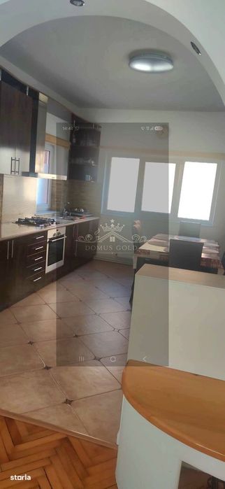Inchiriez apartament in casa str. Olteniei .