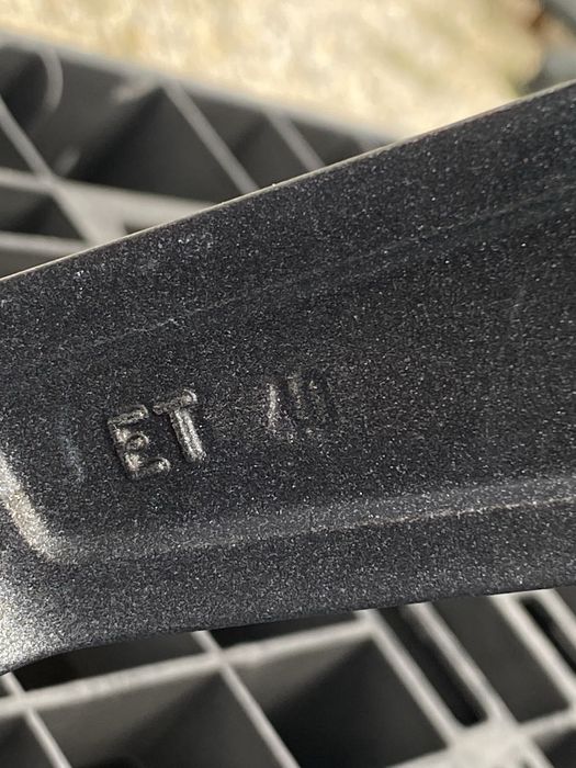 18 цола 5 х 112 мм  Мерцедес C  , GLA , GLB , A , B , V Вито