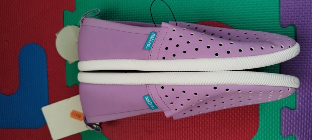 Papuci plajă,mare Navive gen Crocs 37-38