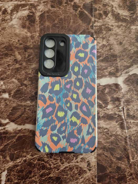 Калъфи за Samsung Galaxy S22