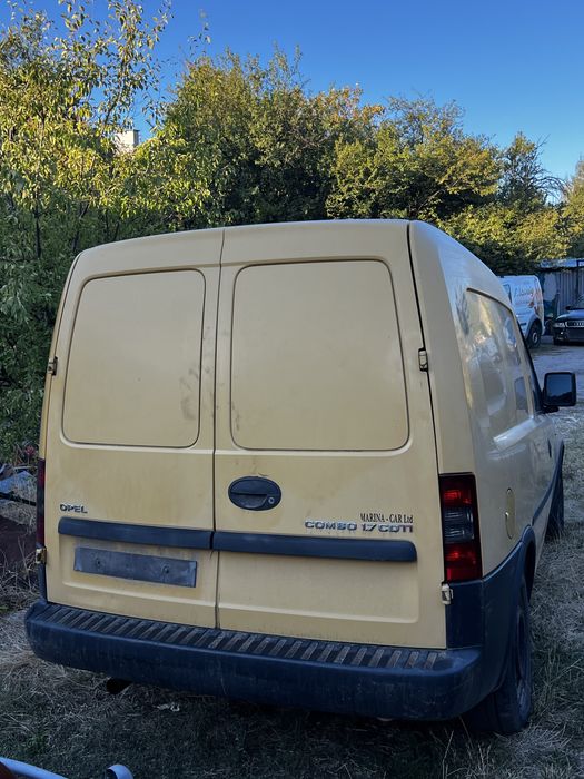 Opel Combo 1.7 CDTI  НА ЧАСТИ