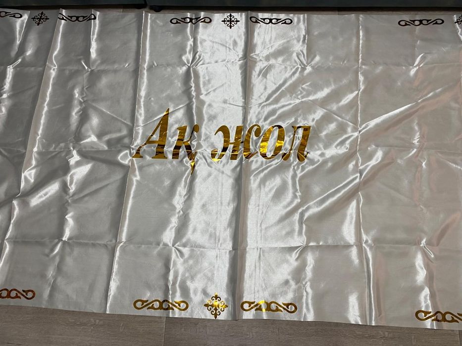 Срочно продам свадебное платья