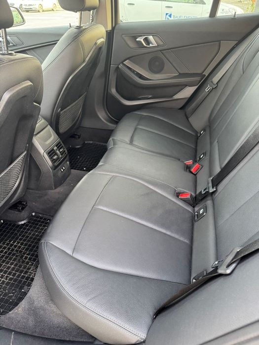 BMW F40 tractiune fata seria 1 2023 118i 1.5 benzina 140cp Automata