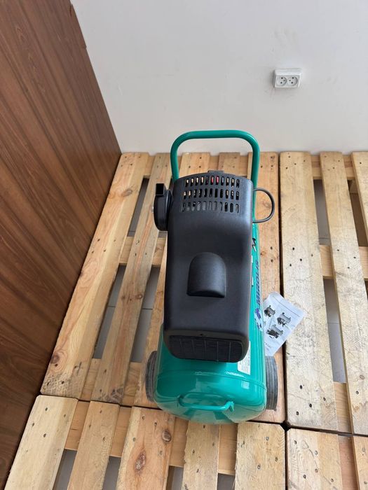 Компрессор компирессор компрессир Kompressor