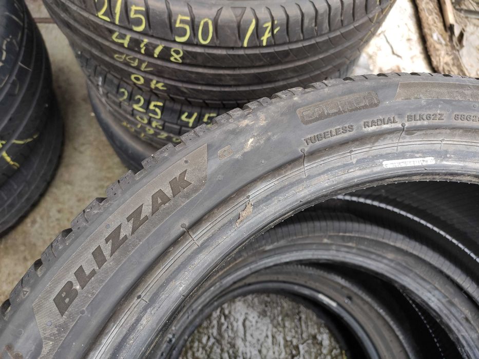 1бр Зимна гума 315 35 21 - Bridgestone - DOT 2025