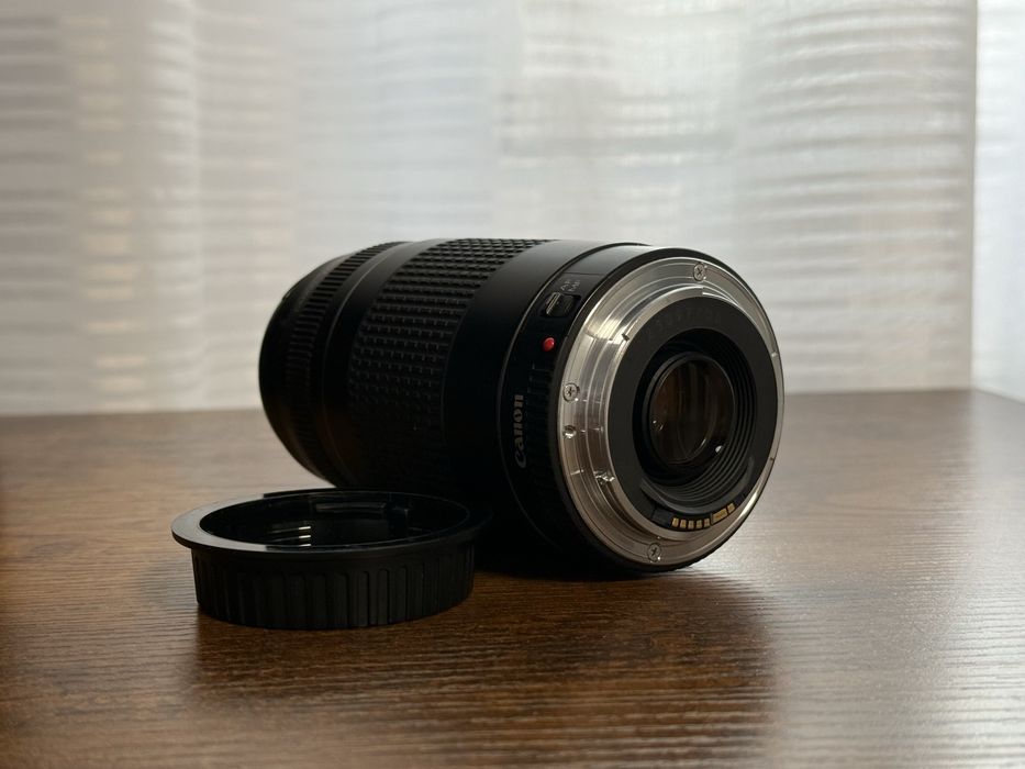 Obiectiv Canon 75-300mm f4.5-6 II CA NOU!