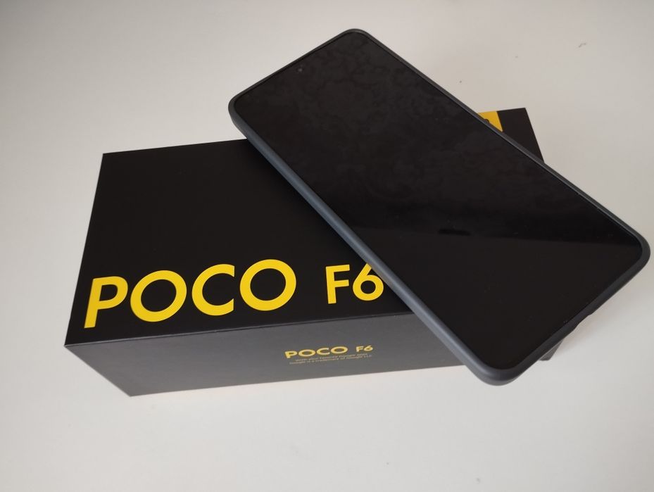 Продам смартфон Poco F6