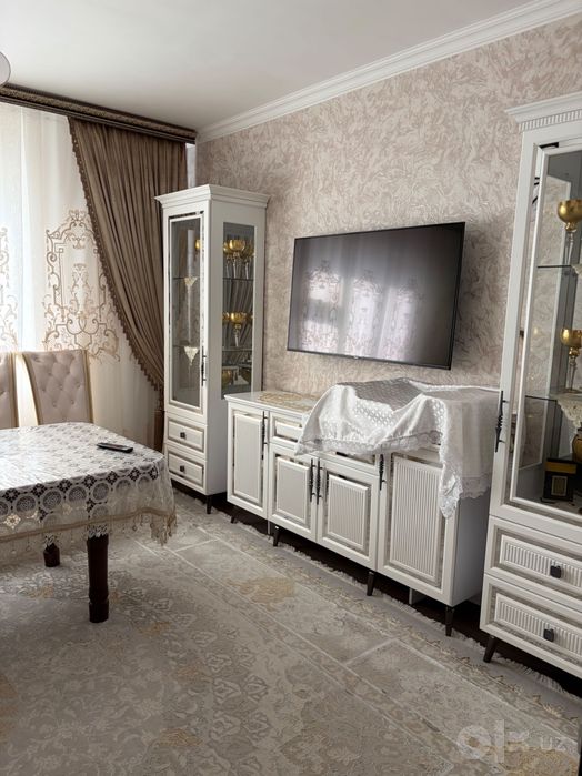 Квартира 4 комнат