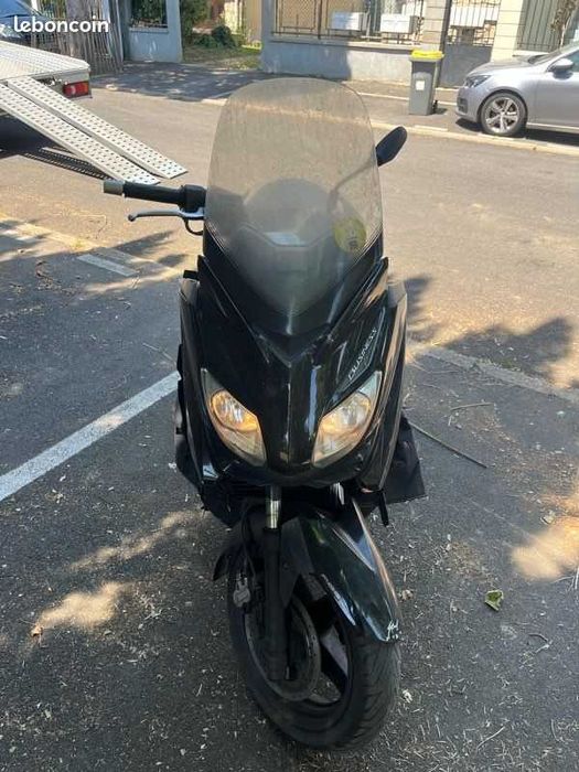 Yamaha x-max 125 250 всички години Ямаха Х-Мах Х-макс хмакс Скутер мотор НА ЧАСТИ