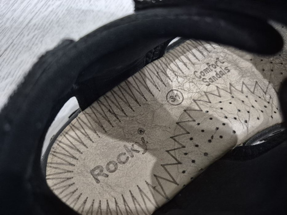 Сандали на мальчика