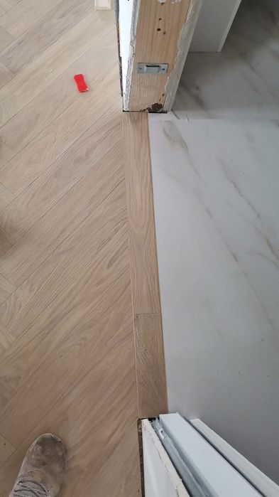 Montăm și rașchetăm orice tip de parchet.