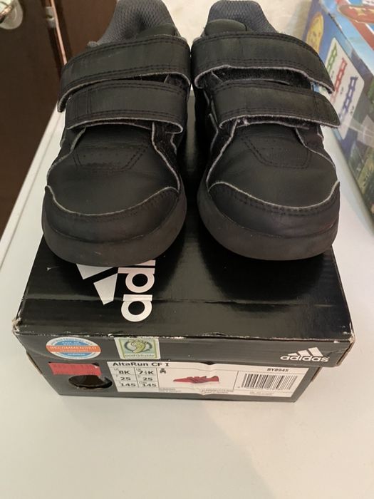 Кроссовки Адидас на мальчика