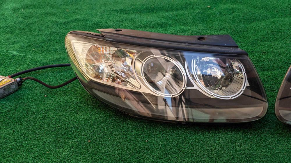 Фарове Hyundai Santa FE Xenon / Фар Хюндай Санта ФЕ Ксенон