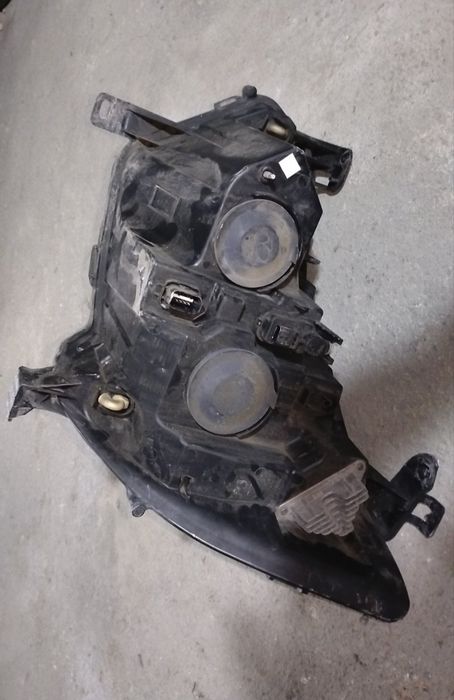 Десен фар за Renault Master IV