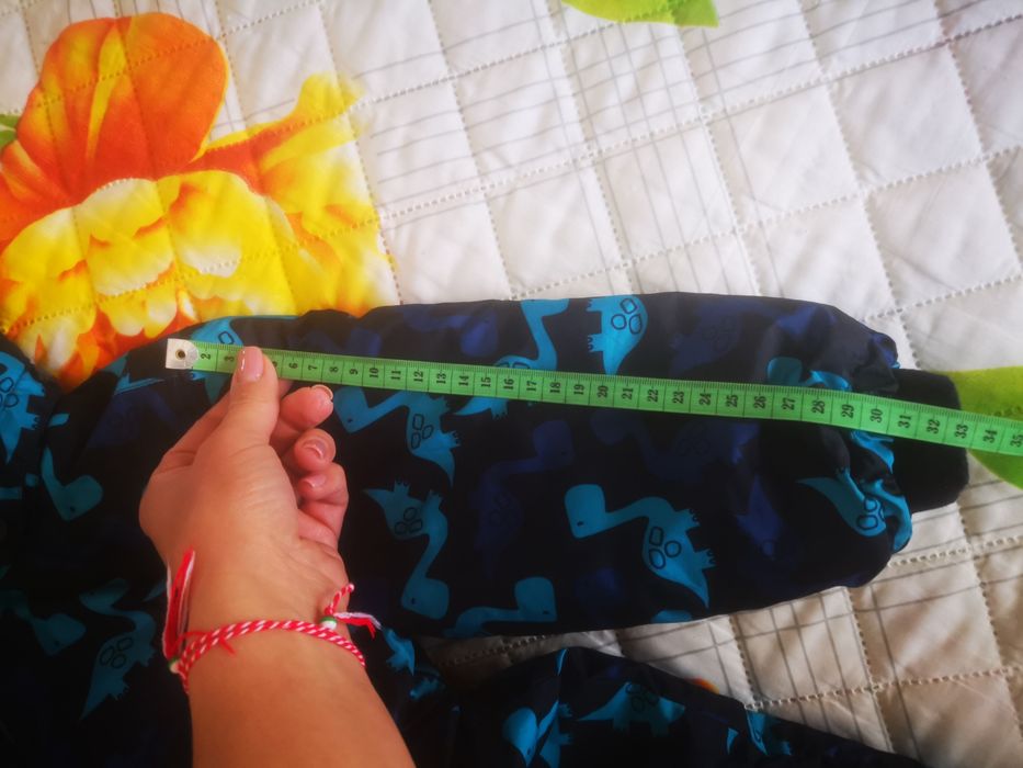 Страхотен зимен ескимос/космонафт