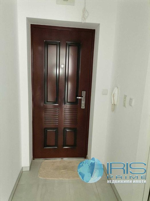 Дава се под наем Офис в Шумен, Център - 33 кв.м за 178.5 € - Снимка #1