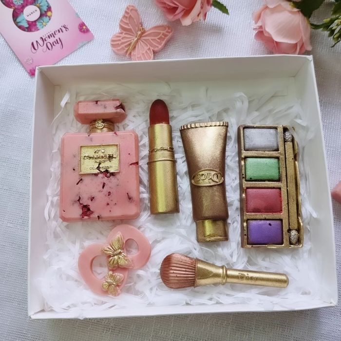 Наборы,подарки  из бельгийского шоколада на 14 февраля и 23 февраля